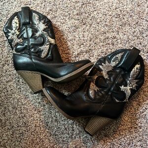 girl MIA | Western Boots